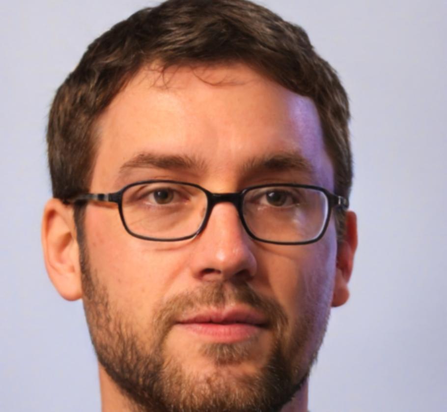 Ritratto di Luca Santangelo